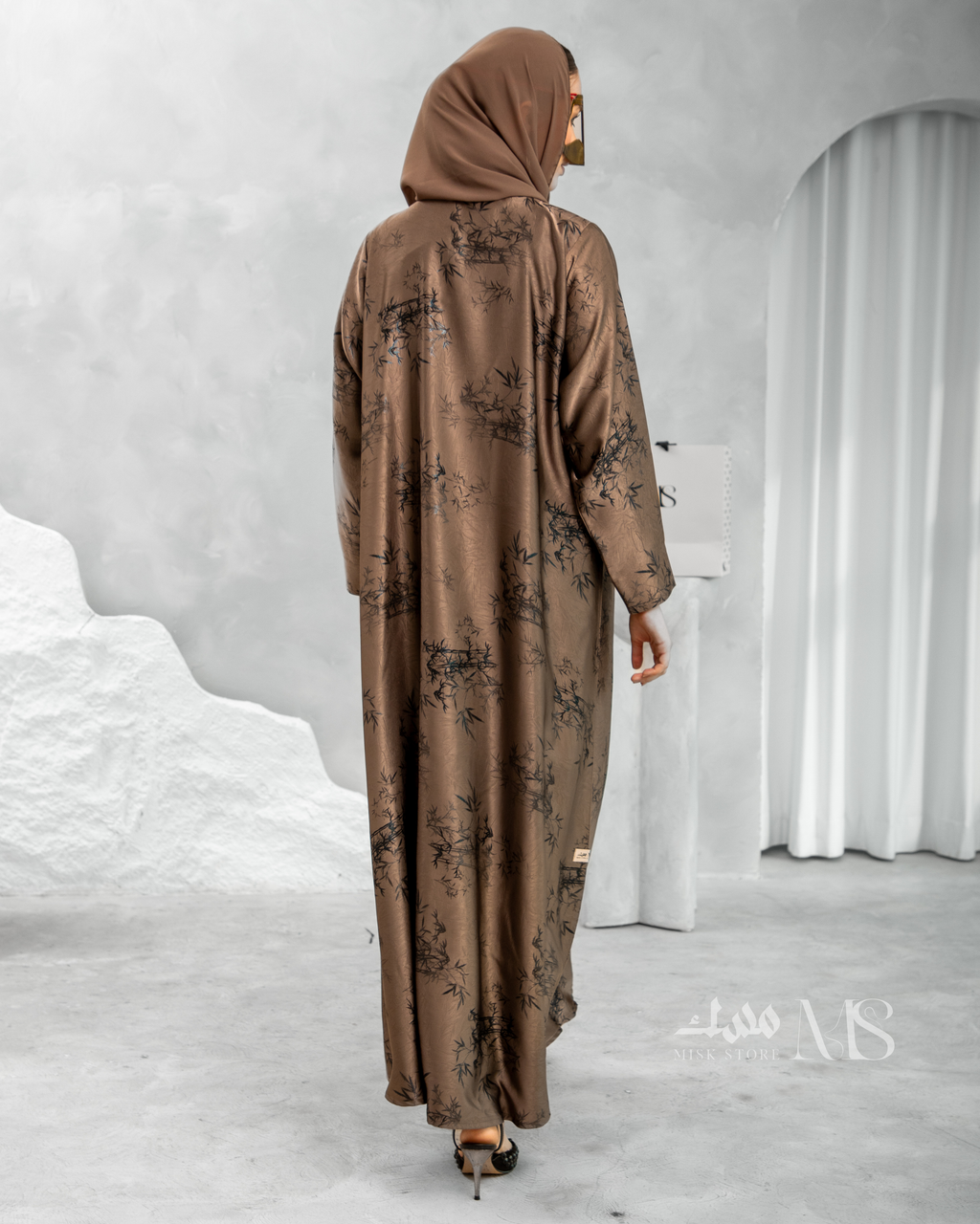Muhra Abaya