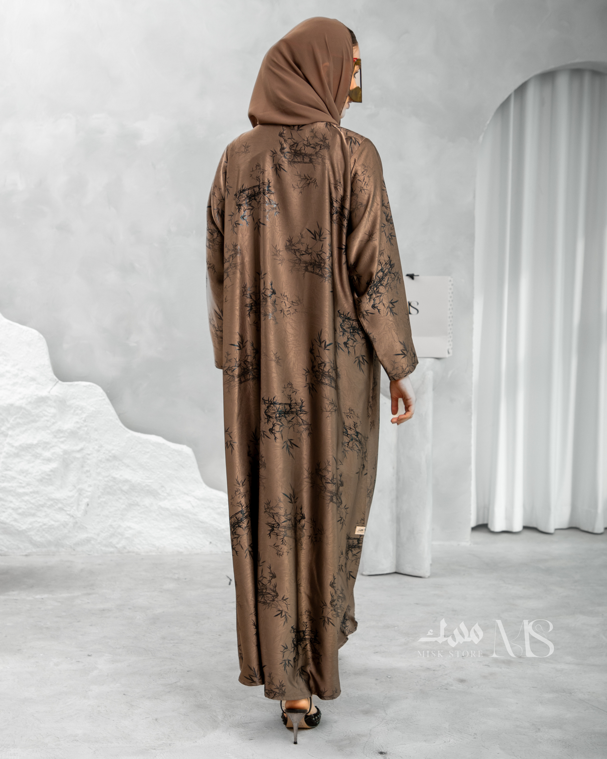 Muhra Abaya