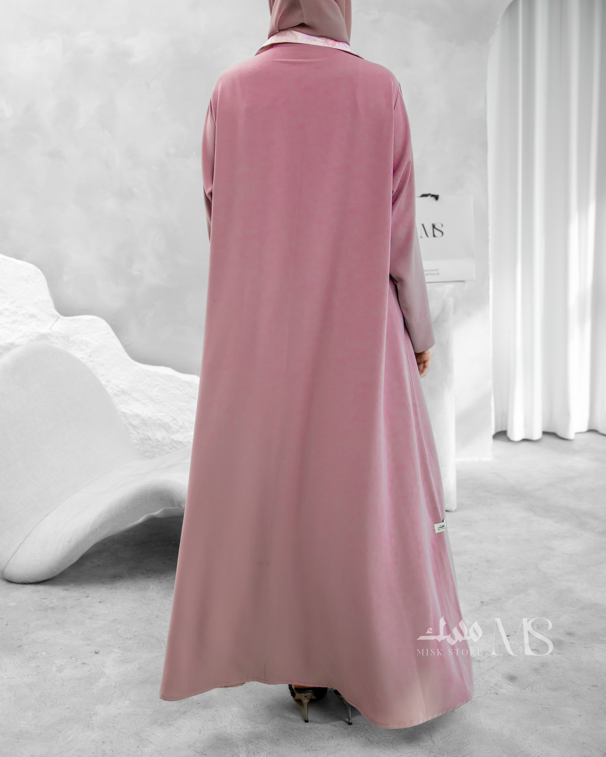 Warad Abaya