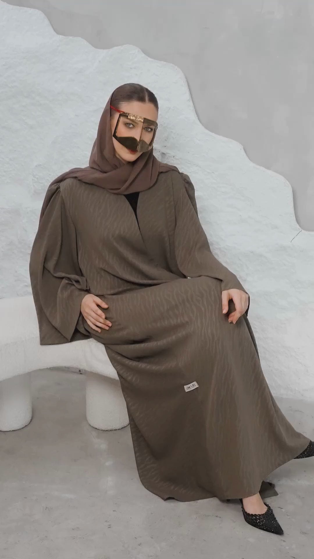 Al Oud Abaya